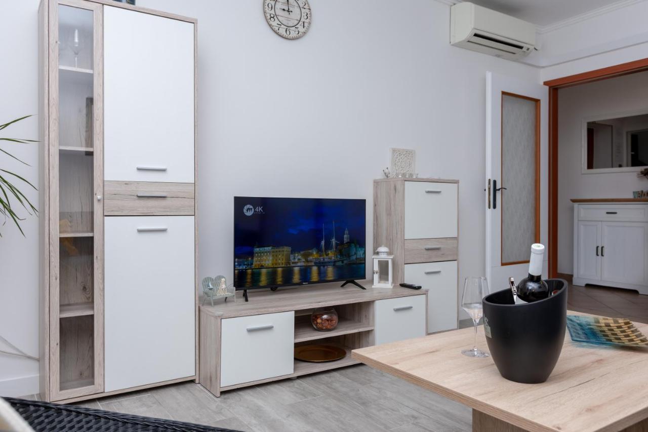 Blue Mile Apartman Split Exteriör bild