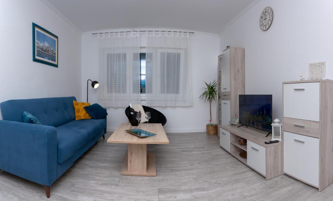 Blue Mile Apartman Split Exteriör bild